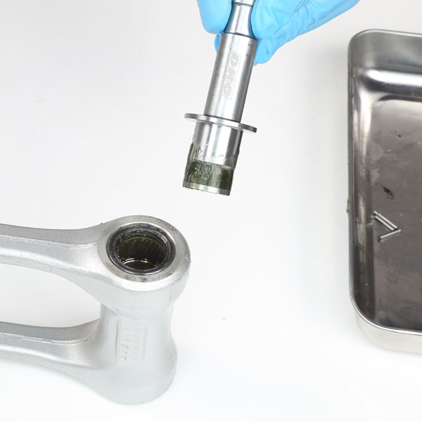 Prípravok na mazanie prepákovania Link Lube Injector - DRC Japan