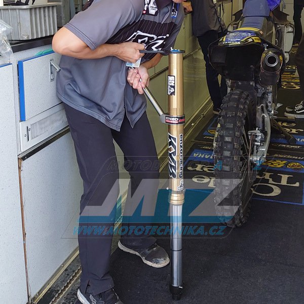 Prípravok DRC-ENZO na prednej vidlice Outer Fork Tube Clamp